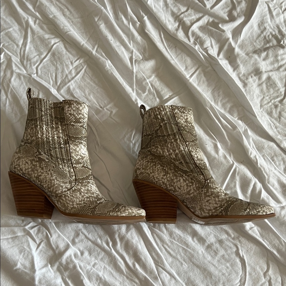 Bellini Beige Snakeskin Ankle Boots